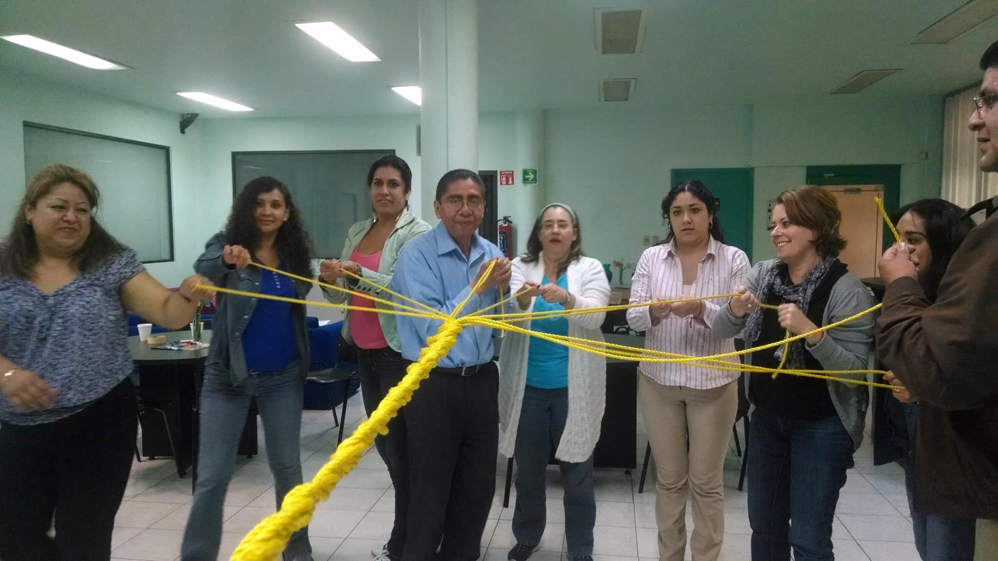 La imagen puede contener: 7 personas, incluido Grupo Deo